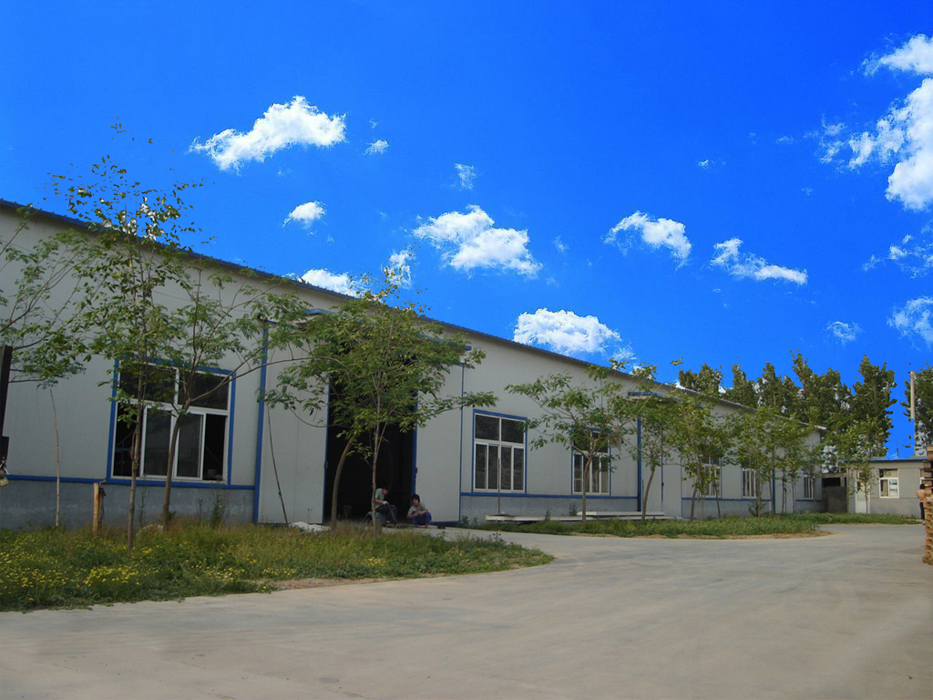 ���̰���