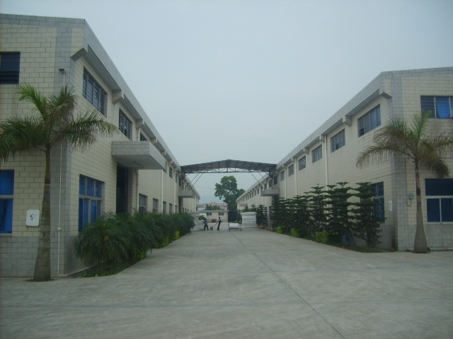 ���̰���